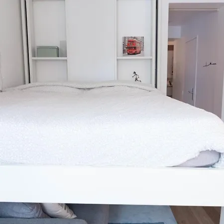 Beautiful Bright Apt Near Republique Appartement Paris